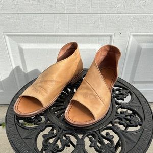 Free People open flat booties size 8 1/2 (EU size 39)